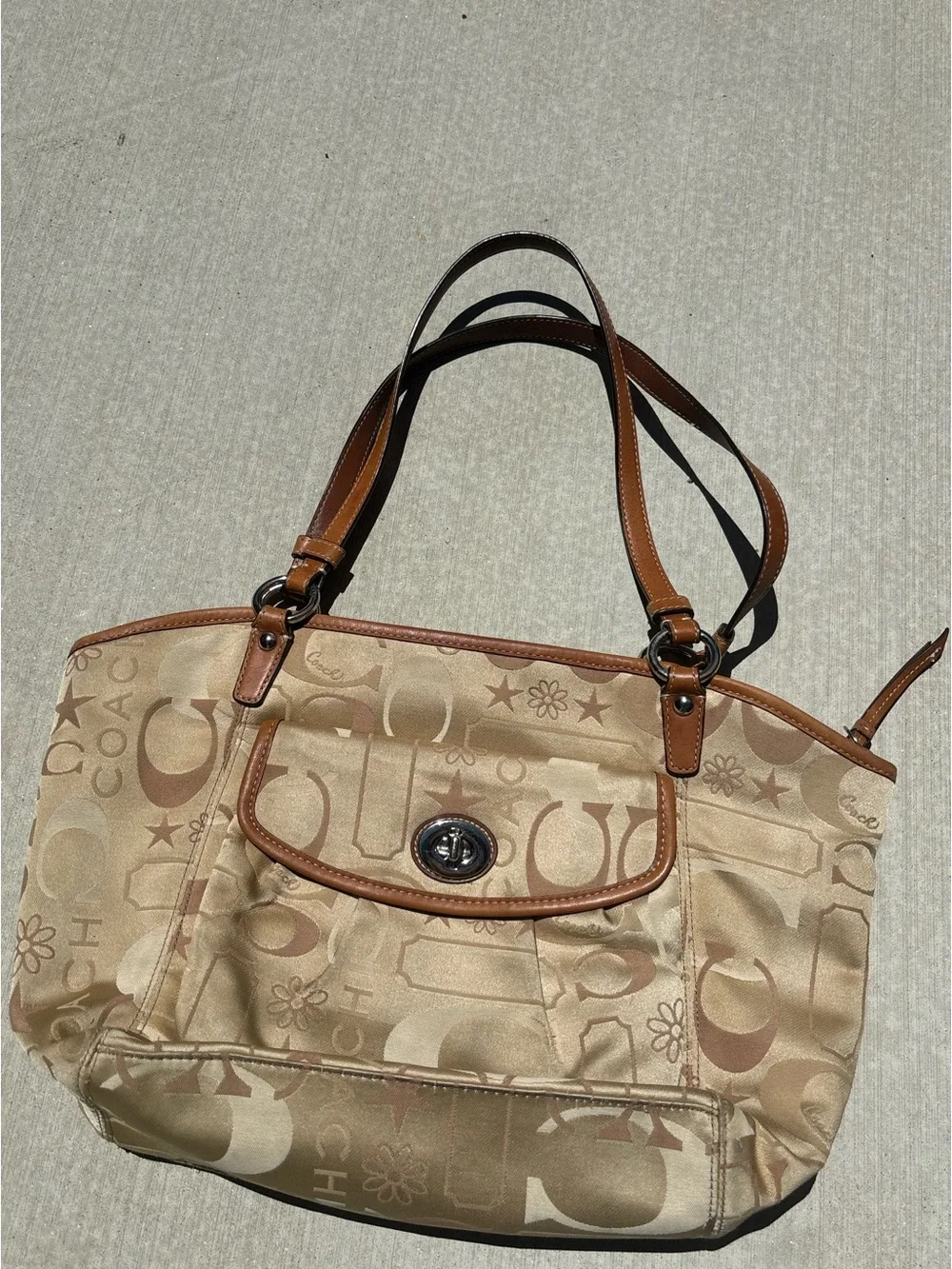 Coach Optic Signature Canvas Tote in Tan/Khaki with Leather Trim